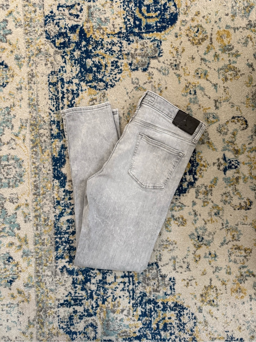 Express Men's Light Gray Skinny Jeans